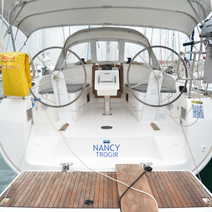 Nancy | Bavaria Cruiser 37 photo 2