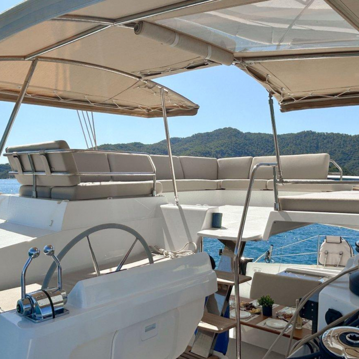 Angara | Fountaine Pajot Tanna 47 photo 24