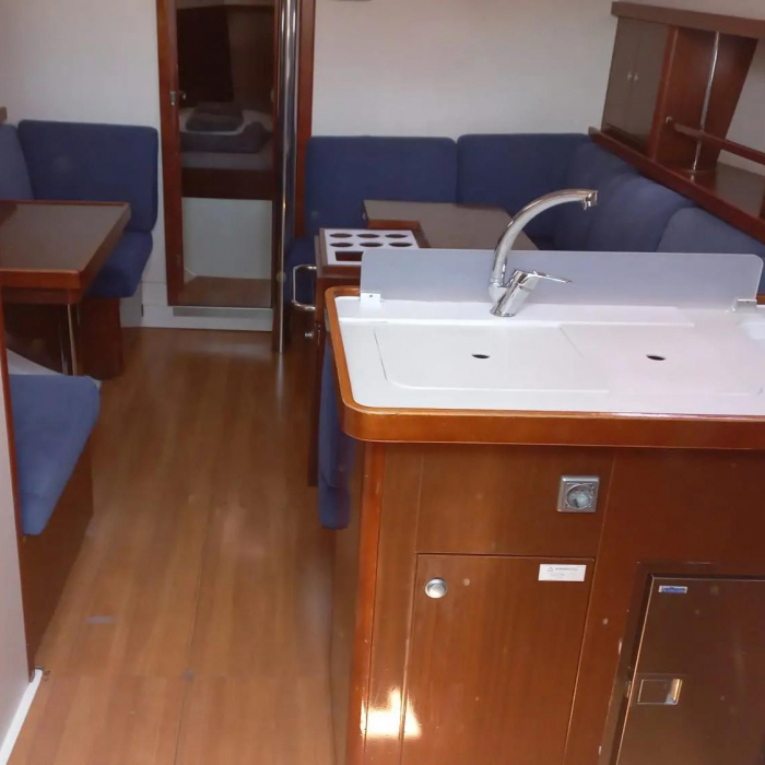 Baba Yaga | Hanse 375 photo 6