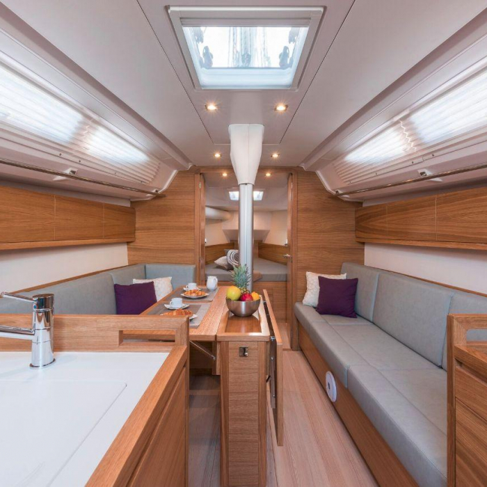 Navis Celere | Salona 380 photo 10