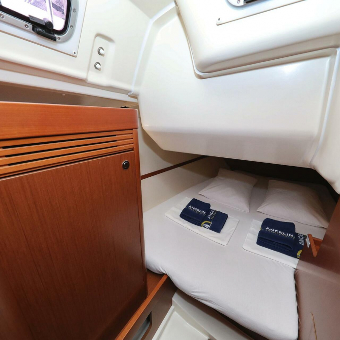 Caprice | Oceanis 34 photo 17