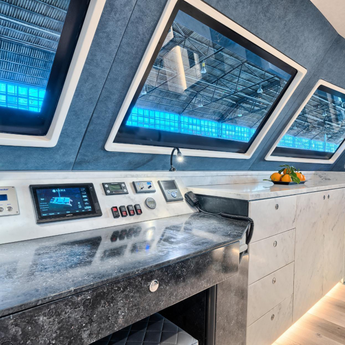 Katamaran | Luna 49 photo 11