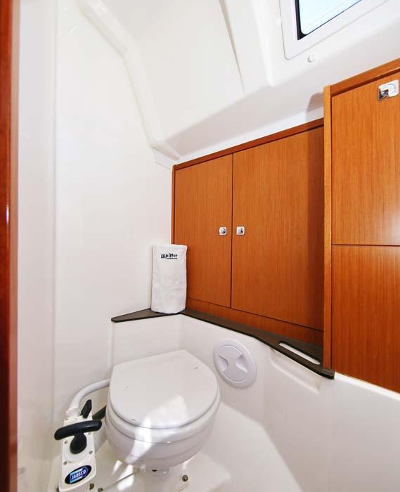 Oracle | Bavaria Cruiser 37 photo 19