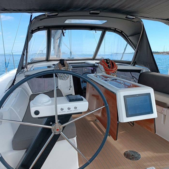 Rubens | Dufour 390 Grand Large photo 4