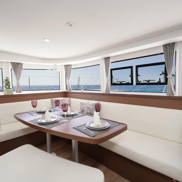 Catalina | A/C generator watermaker | Lagoon 42 photo 8