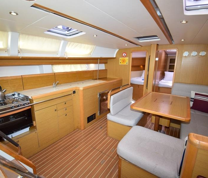 Loki | Sun Odyssey 44 i photo 21