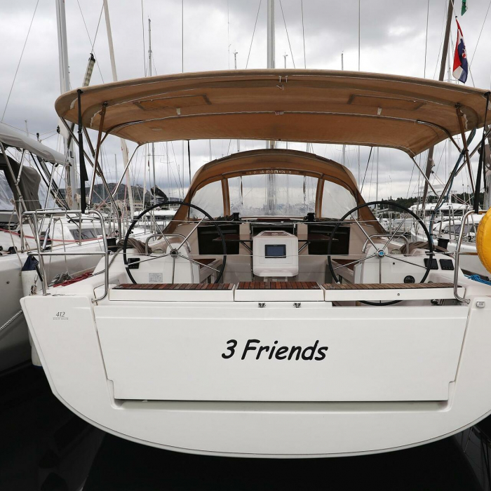 3 Friends | Dufour 412 GL photo 7