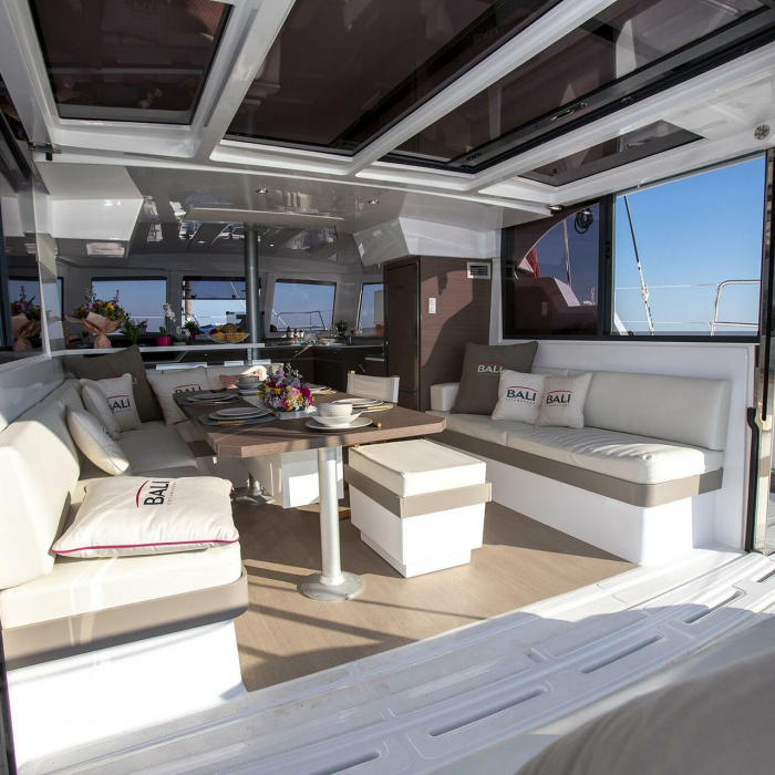 Viola | Bali Catspace photo 9