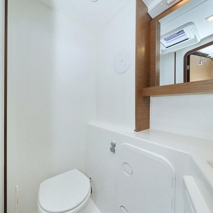 Best Friends I | Lagoon 42 photo 8