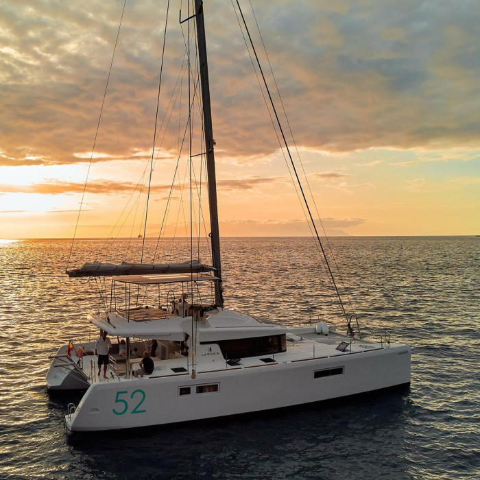 Neptuno | Lagoon 52F photo 43