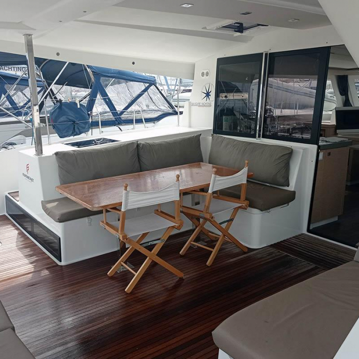 Shanti | Fountaine Pajot LUCIA 40 photo 23