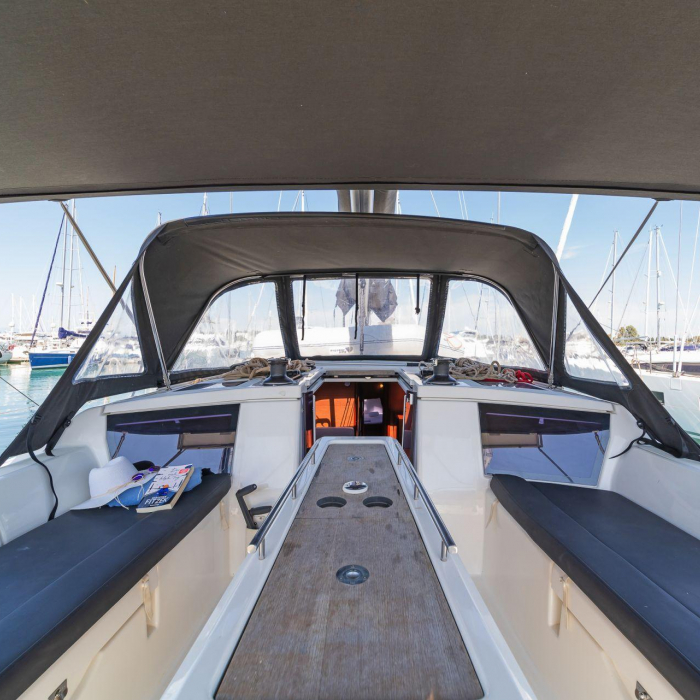 Ocean Wisper | Dufour 430 photo 6