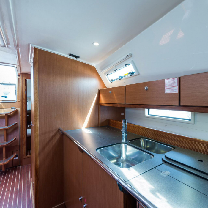 Deneb | Bavaria 40 Cruiser photo 11