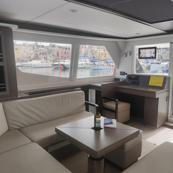 Daria | Leopard 45 photo 2