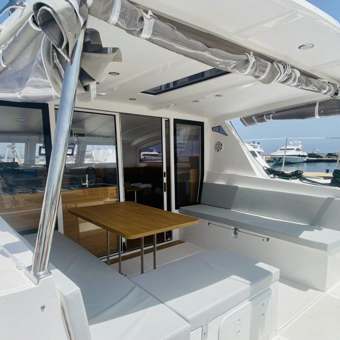 Prestige | C-Cat 37 photo 1