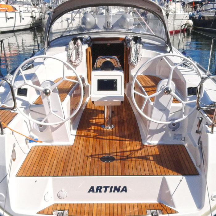 Artina | Bavaria Cruiser 34 photo 11