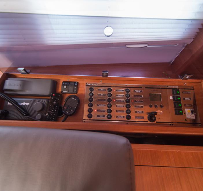 Houat | Dufour 520 GL photo 12