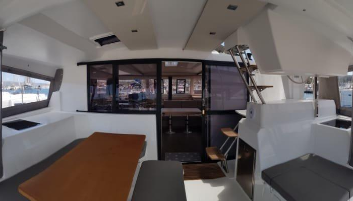 Wild Baleine | Fountaine Pajot Astrea 42 photo 4