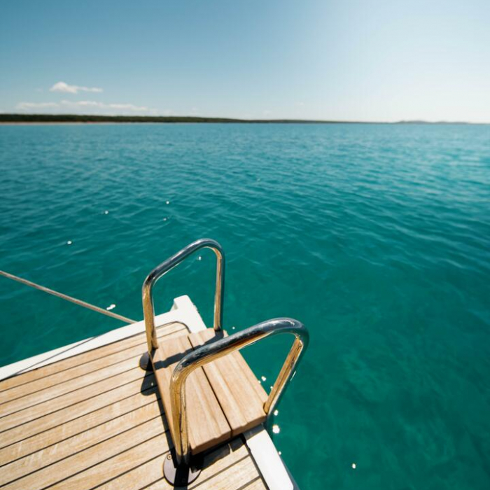 Fiona | Bavaria C42 photo 17