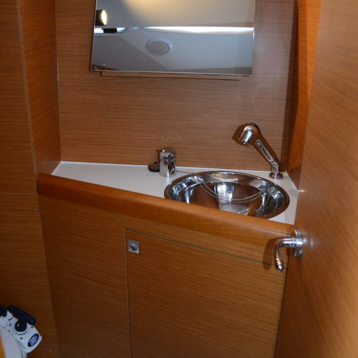 Višnjica | Sun Odyssey 349 photo 2