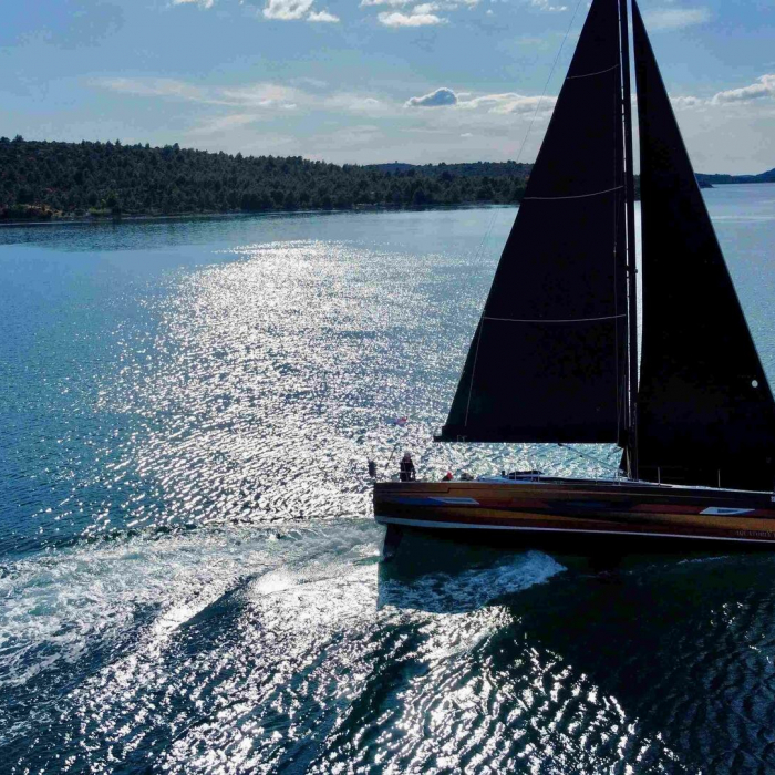 Iron Man | Elan E6 photo 11