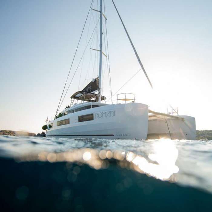 NOMAD II | Lagoon 50 photo 4