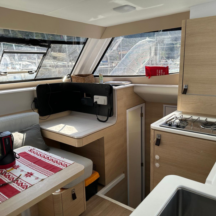 Catalina | Aventura 37 photo 7