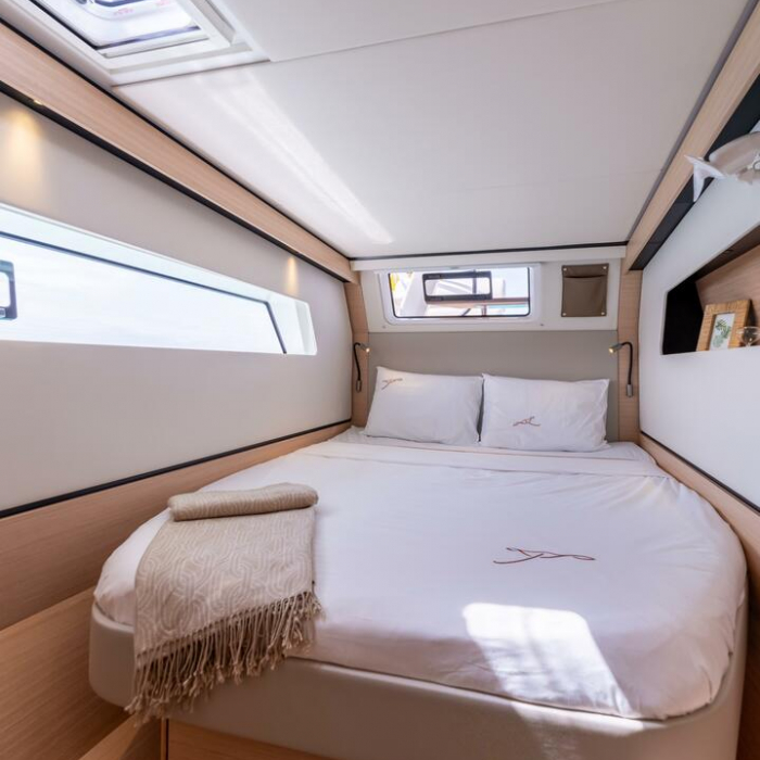 Stella | Nautitech 44 Open photo 22