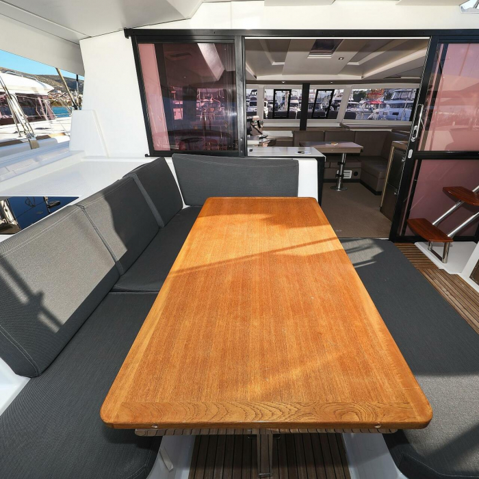 Macho | Fountaine Pajot Astrea 42 Quatuor photo 23