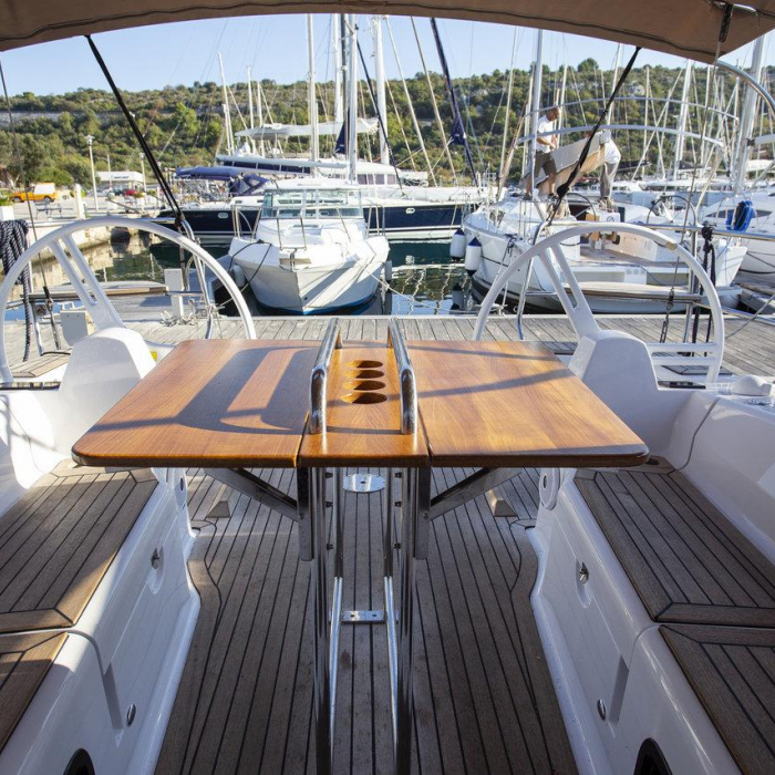 Janina | Elan 40 Impression photo 26