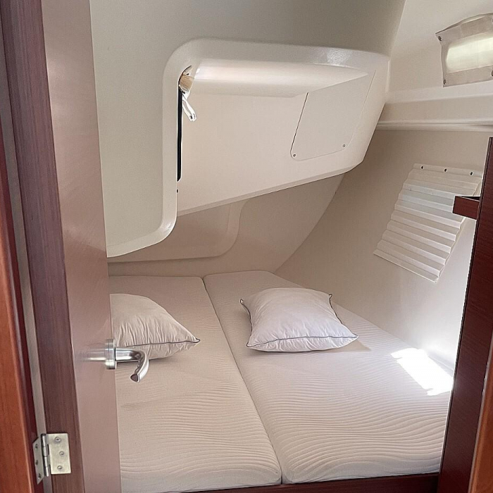 Medusa III | Hanse 388 photo 17