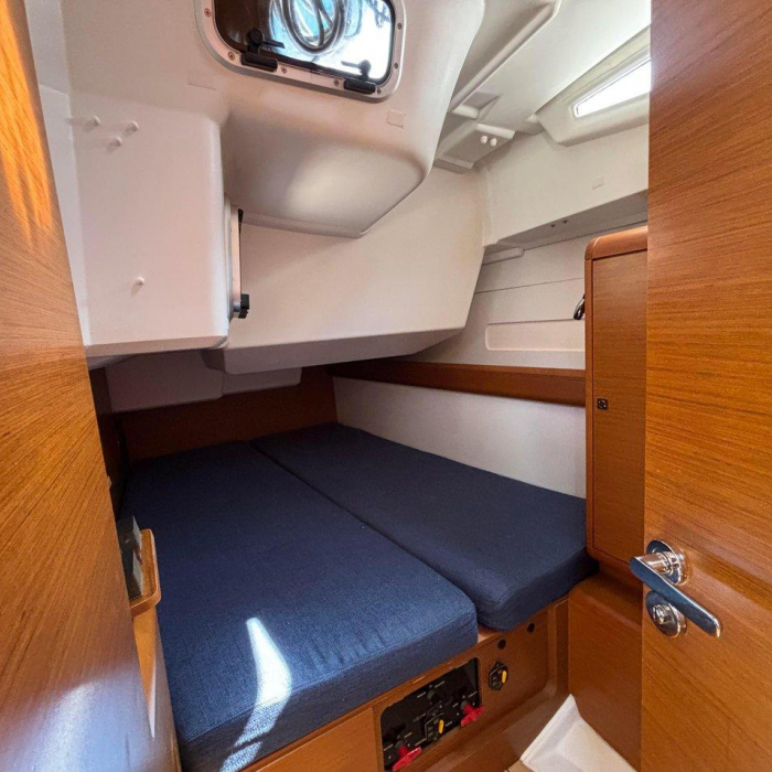 Moonlight | Sun Odyssey 479 photo 8