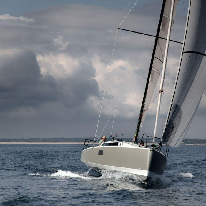 SILVER WAVE | Pogo 36 photo 10