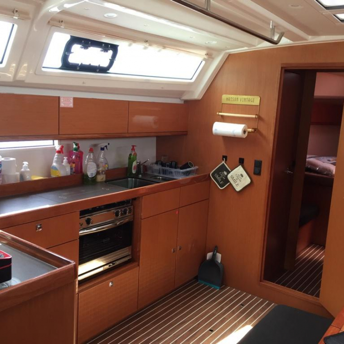 Class | Bavaria Cruiser 46 photo 10