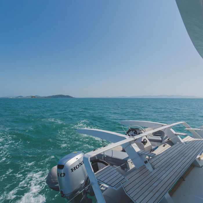 Blue Moon | Lagoon 52F photo 11