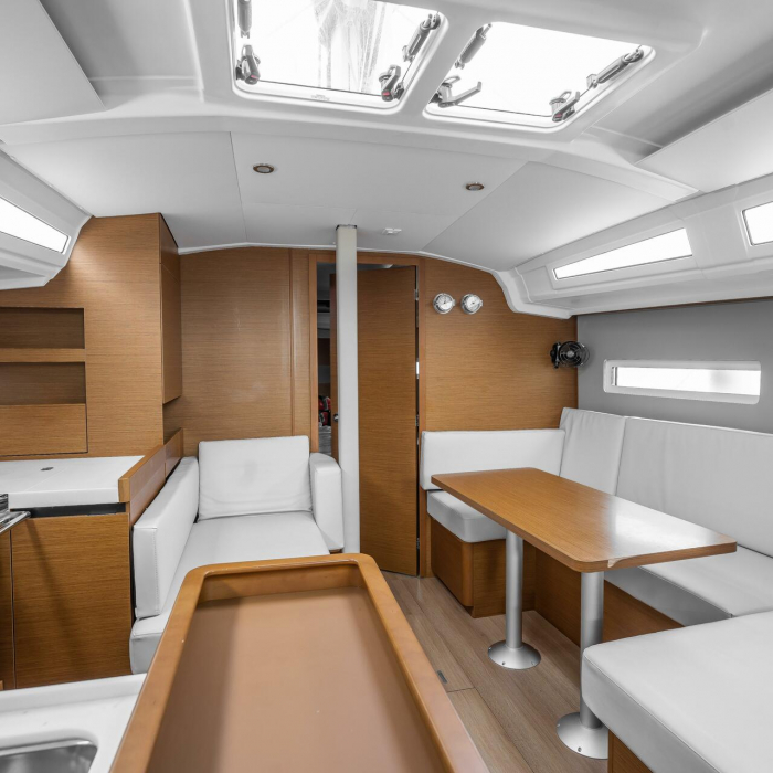 DELLA GRAZIA | Sun Odyssey 410 photo 10
