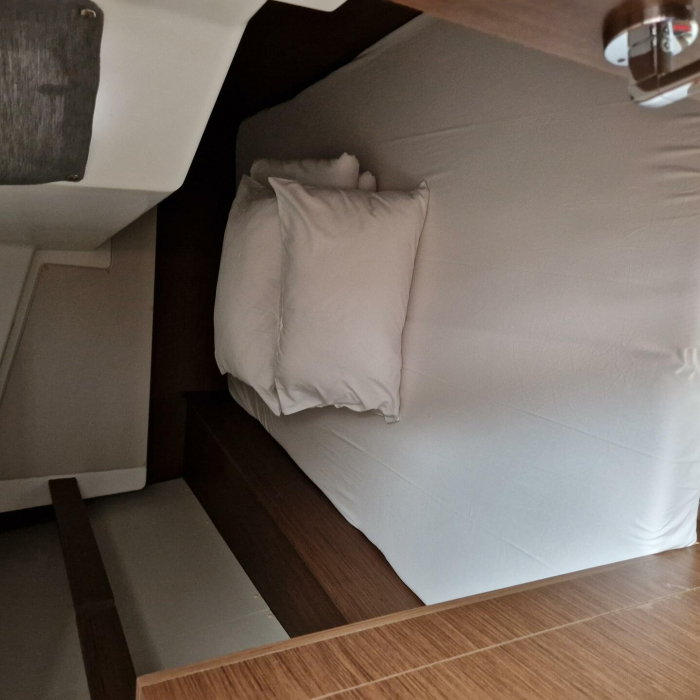 Navicela | Oceanis 34.1 photo 9