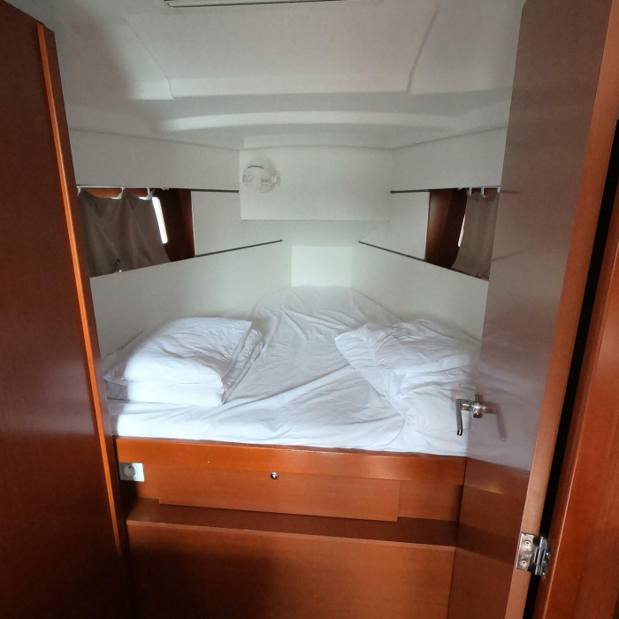 Abeona | Oceanis 35.1 photo 9