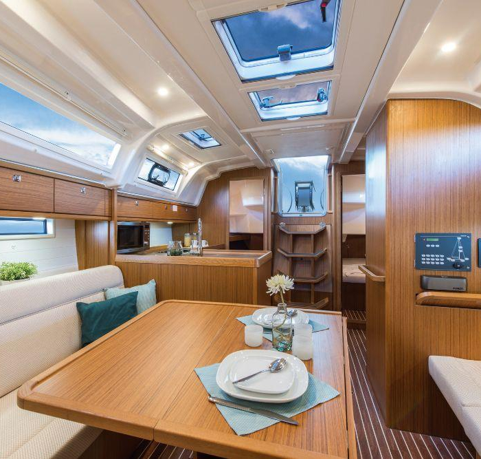 Jane II | Bavaria Cruiser 37 - 3 cab. photo 9