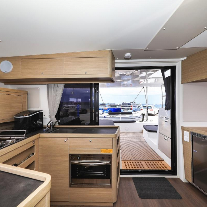 Mahi Mahi | Lagoon 42 photo 11