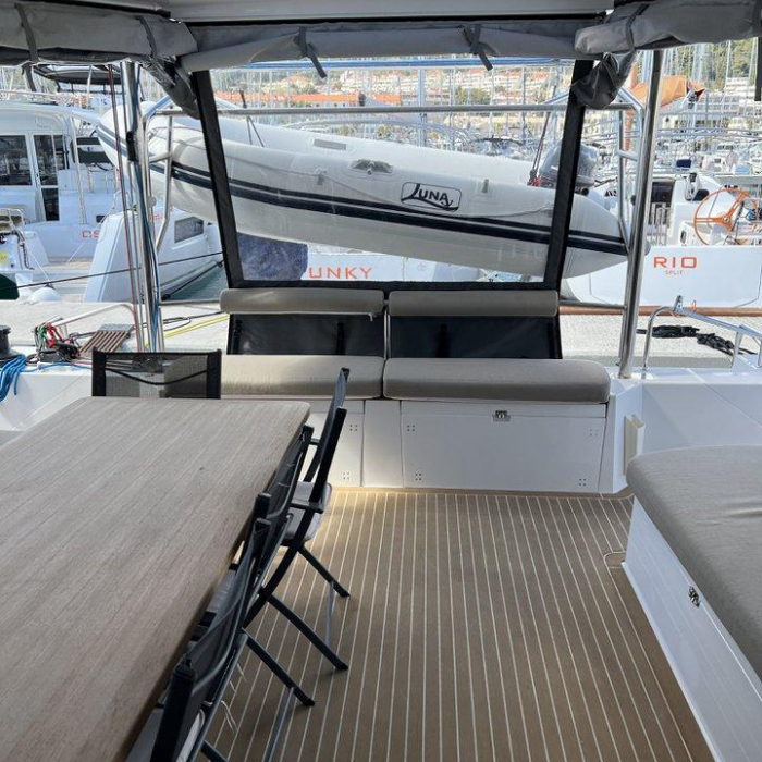 Dream (cat) | Nautitech 46 Open photo 9