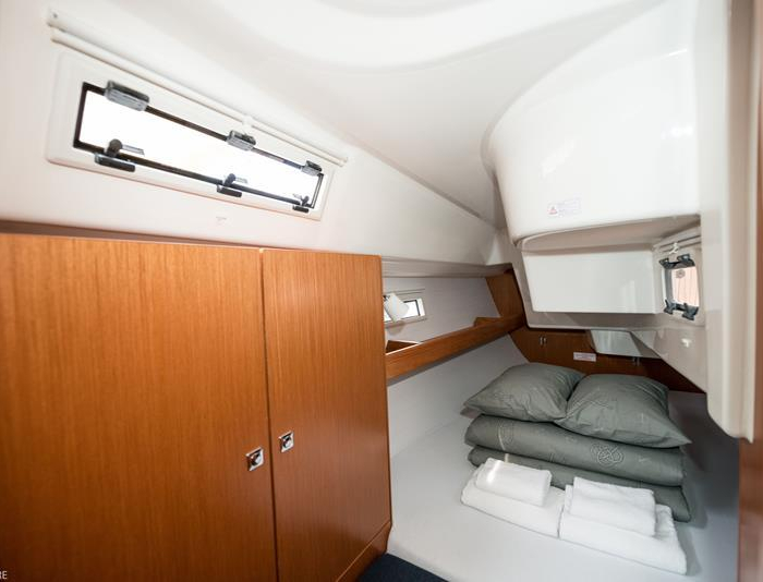 Lia | Bavaria Cruiser 34 photo 35