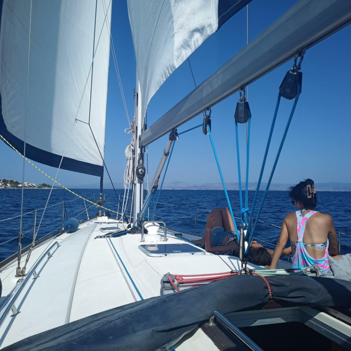 Freedom | Bavaria 44 photo 9