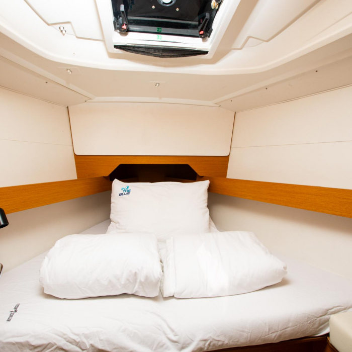 Gin Tonic | Sun Odyssey 349 photo 5