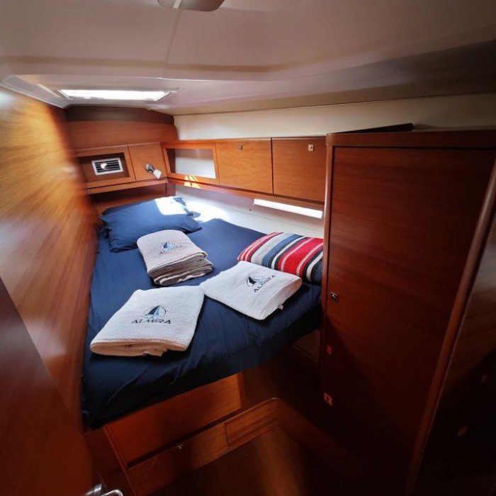 Grace | Dufour 450 GL photo 22