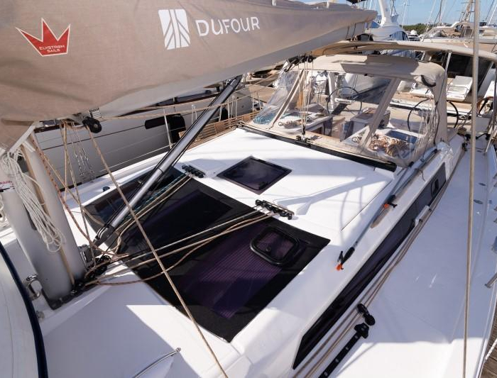 Barone | Dufour 390 GL photo 14