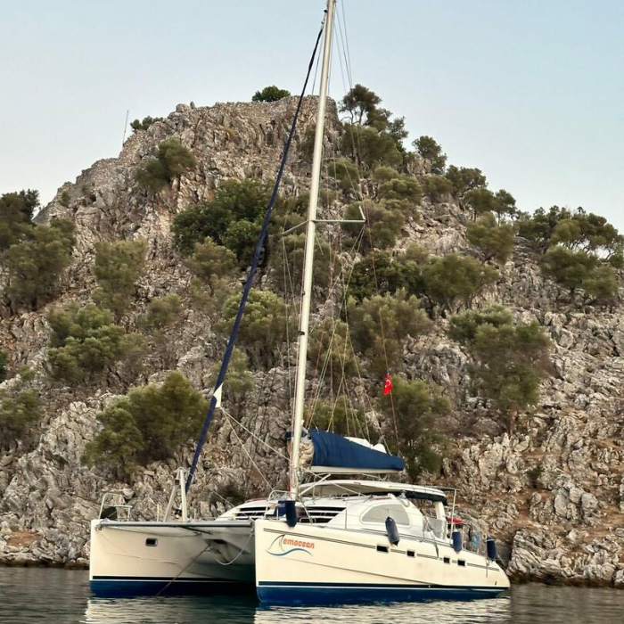 Emocean | Leopard 4300 photo 6