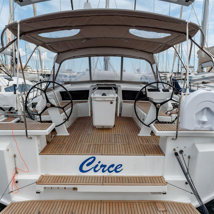 Circe - Water maker, Solar Panel | Oceanis 46.1 photo 23