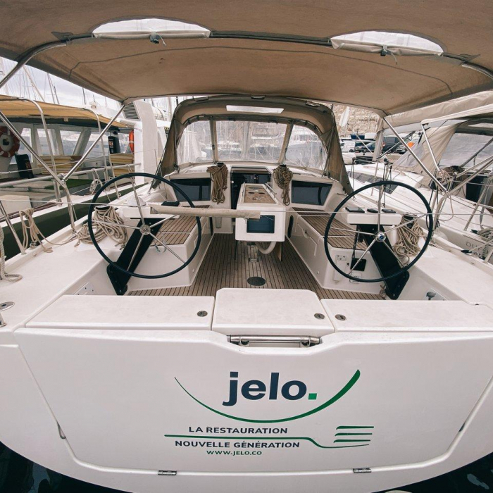 Jelo | Dufour 390 GL photo 2