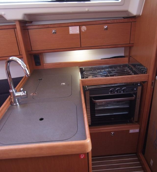 Talassa | Bavaria Cruiser 34 photo 8